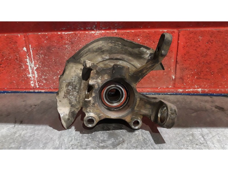 Recambio de mangueta delantero izquierda para volkswagen transporter trans.furgon 2.4 2920 syn referencia OEM IAM   