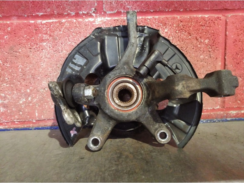 Recambio de mangueta delantera derecha para mercedes clase a (w168) 1.4 cat referencia OEM IAM    Recambio de mangueta delantera derecha para mercedes clase a (w168) 1.4 cat referencia OEM IAM