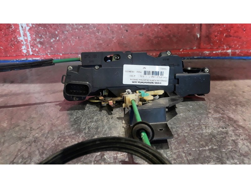 Recambio de cerradura puerta delantera derecha para fiat stilo (192)  | 0.01 - ...  | 0.01 - ... referencia OEM IAM    Recambio de cerradura puerta delantera derecha para fiat stilo (192)  | 0.01 - ...  | 0.01 - ... referencia OEM IAM