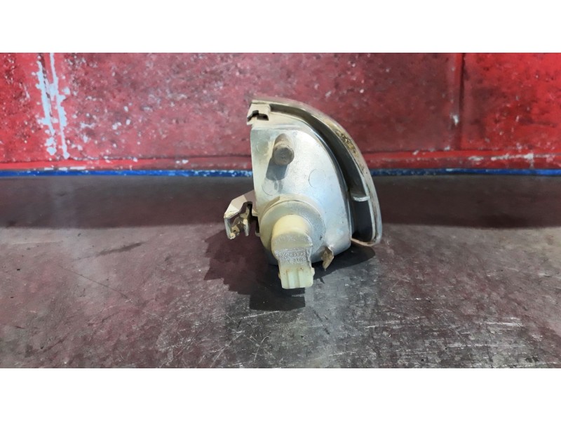 Recambio de piloto delantero derecho para seat cordoba berlina (6k2) referencia OEM IAM    Recambio de piloto delantero derecho para seat cordoba berlina (6k2) referencia OEM IAM