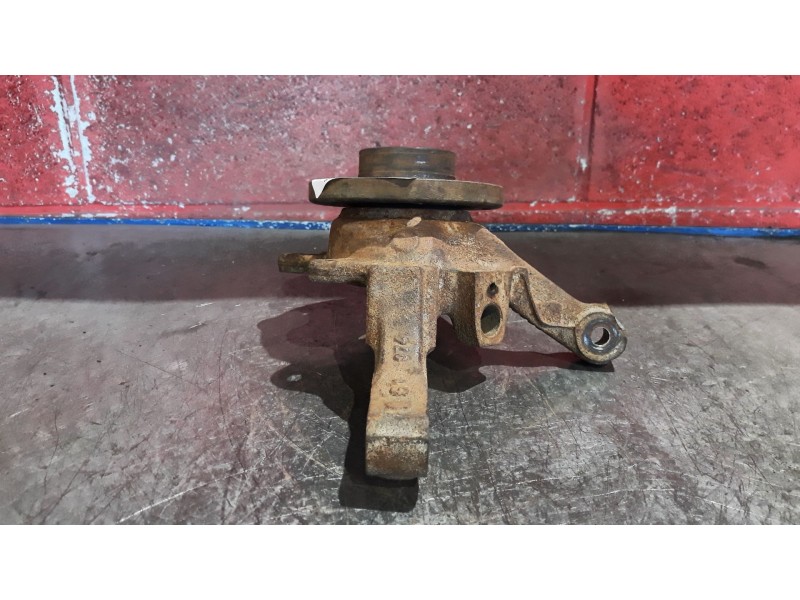 Recambio de mangueta delantera derecha para renault kangoo (f/kc0) referencia OEM IAM   