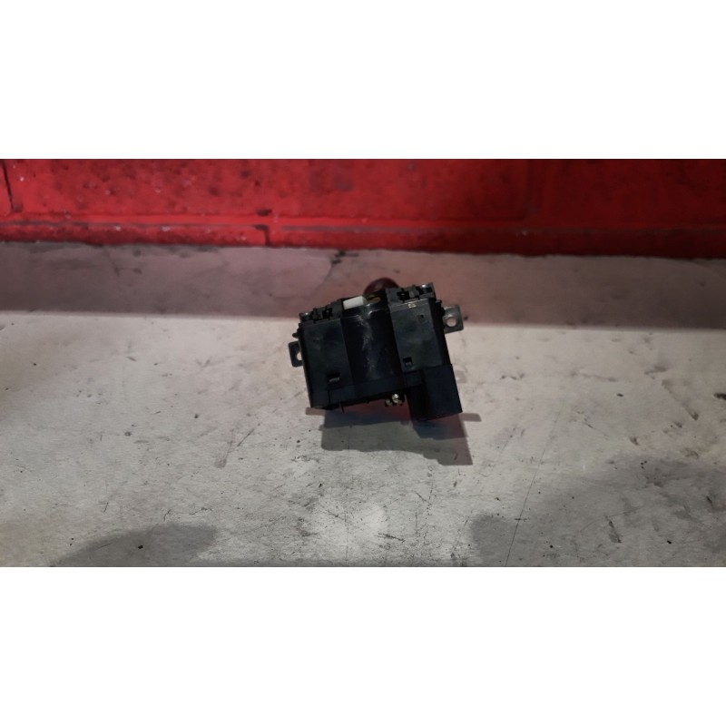 Recambio de mando luces para nissan almera (n16/e) 1.5 16v cat | 0.00 - ... 1.5 16v cat | 0.00 - ... referencia OEM IAM 2ANTINIE
