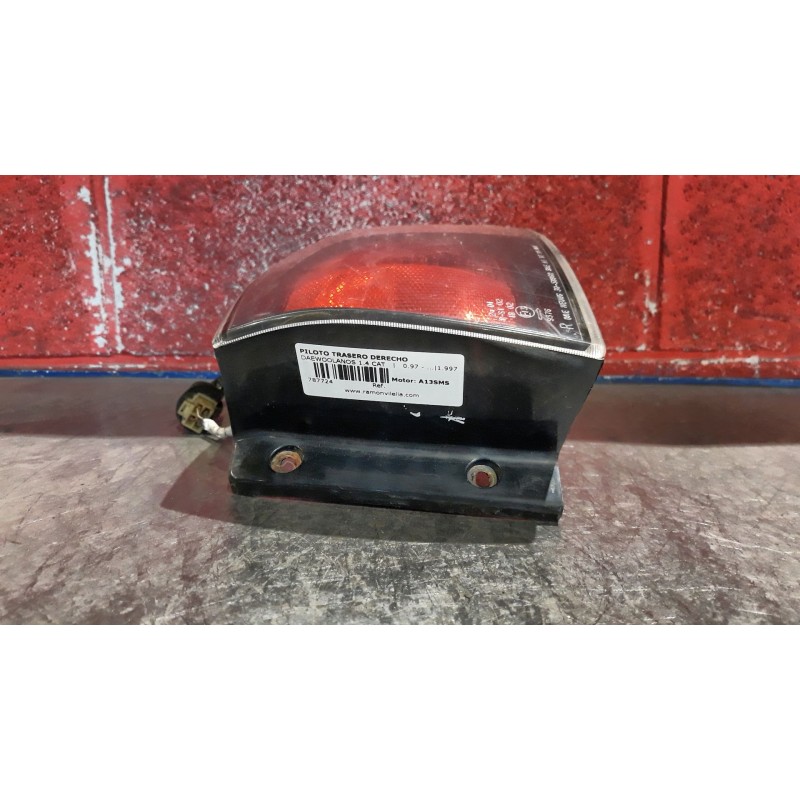 Recambio de piloto trasero derecho para daewoo lanos 1.4 cat | 0.97 - ... 1.4 cat | 0.97 - ... referencia OEM IAM   