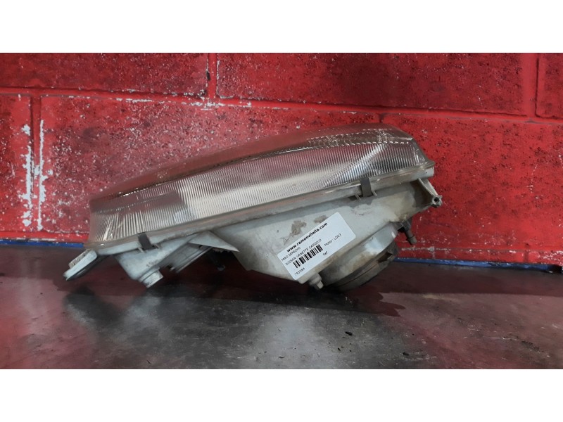 Recambio de faro derecho para nissan vanette cargo referencia OEM IAM    Recambio de faro derecho para nissan vanette cargo referencia OEM IAM
