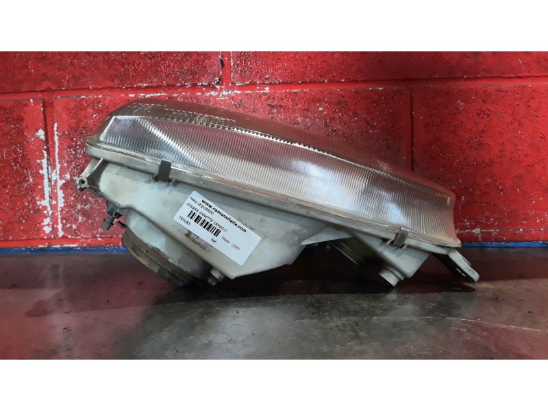 Recambio de faro izquierdo para nissan vanette cargo referencia OEM IAM    Recambio de faro izquierdo para nissan vanette cargo referencia OEM IAM