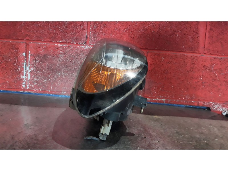 Recambio de faro derecho para nissan primera referencia OEM IAM    Recambio de faro derecho para nissan primera referencia OEM IAM