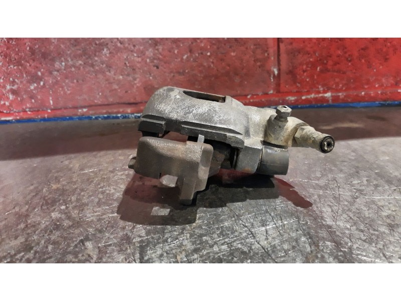 Recambio de pinza freno delantera derecha para ford fiesta referencia OEM IAM   
