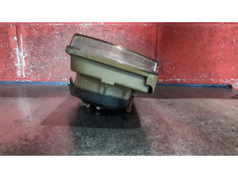 Recambio de faro derecho para seat trans 0.9 referencia OEM IAM   