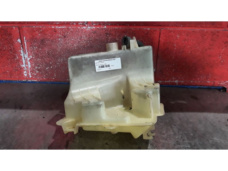Recambio de deposito limpia para seat trans 0.9 referencia OEM IAM   