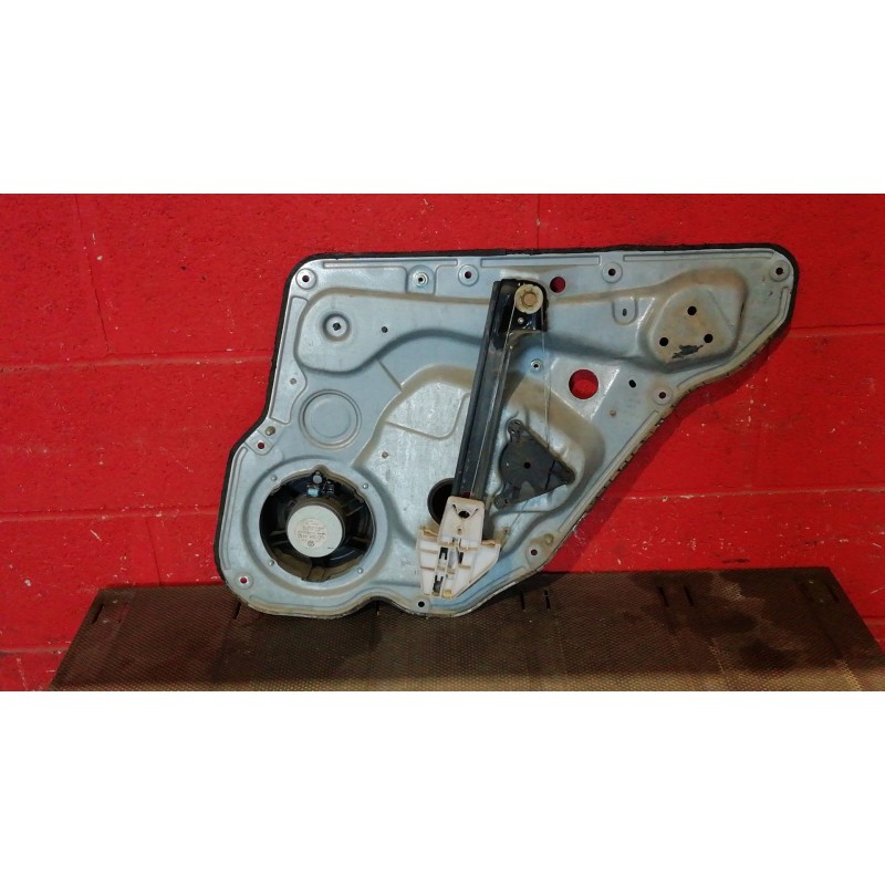 Recambio de elevalunas trasero izquierdo para seat toledo (1m2) 1.9 tdi | 0.99 - ... 1.9 tdi | 0.99 - ... referencia OEM IAM   