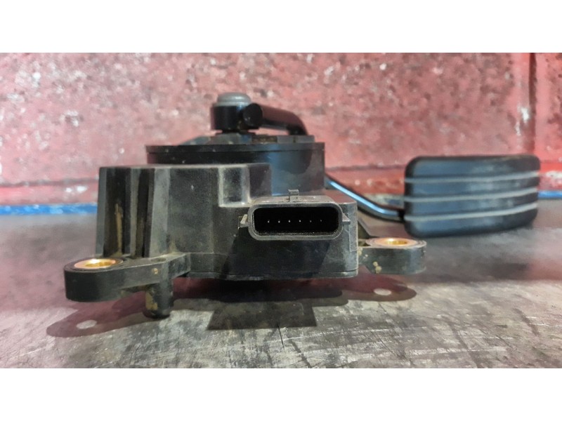 Recambio de potenciometro pedal para renault megane ii sedán (lm0/1_) 1.9 dci referencia OEM IAM 8200153270   Recambio de potenciometro pedal para renault megane ii sedán (lm0/1_) 1.9 dci referencia OEM IAM 8200153270