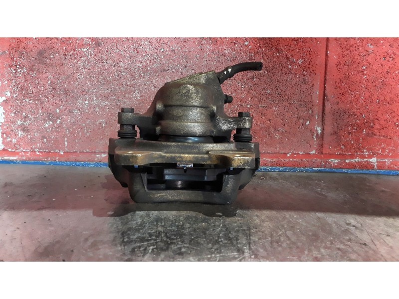 Recambio de pinza freno delantera derecha para fiat punto berl. (176) 1.6 cat referencia OEM IAM    Recambio de pinza freno delantera derecha para fiat punto berl. (176) 1.6 cat referencia OEM IAM