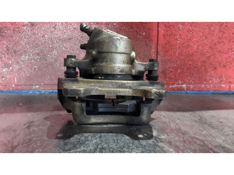 Recambio de pinza freno delantera izquierda para fiat punto berl. (176) 1.6 cat referencia OEM IAM    Recambio de pinza freno delantera izquierda para fiat punto berl. (176) 1.6 cat referencia OEM IAM