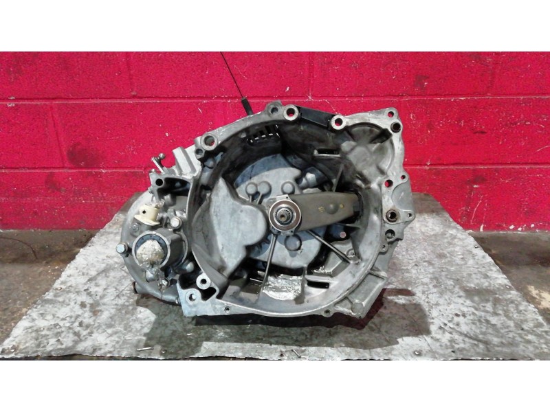 Recambio de caja cambios para peugeot 205 berlina 1.8 d generation | 0.83 - ... 1.8 d generation | 0.83 - ... referencia OEM IAM