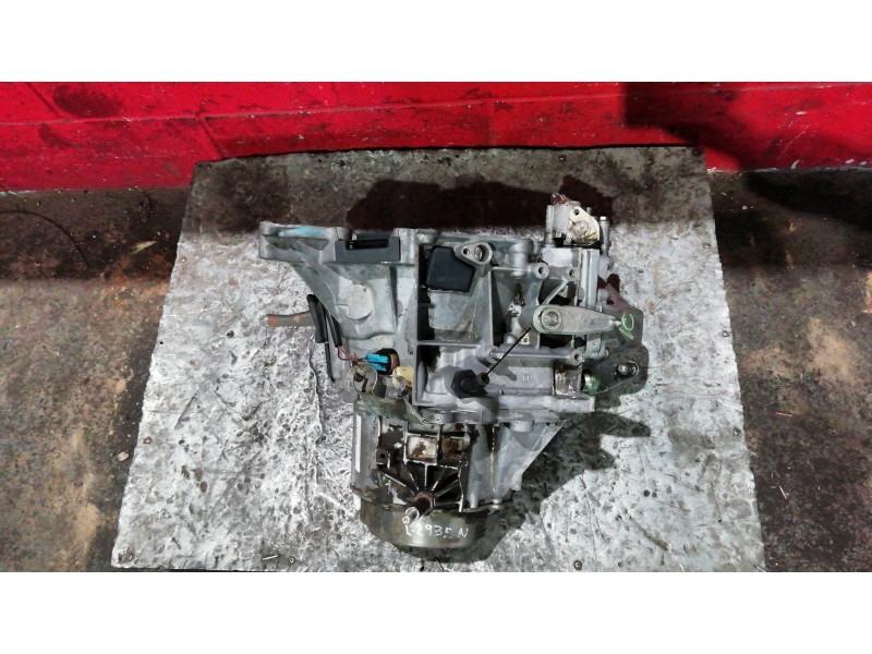 Recambio de caja cambios para peugeot 205 berlina 1.8 d generation | 0.83 - ... 1.8 d generation | 0.83 - ... referencia OEM IAM