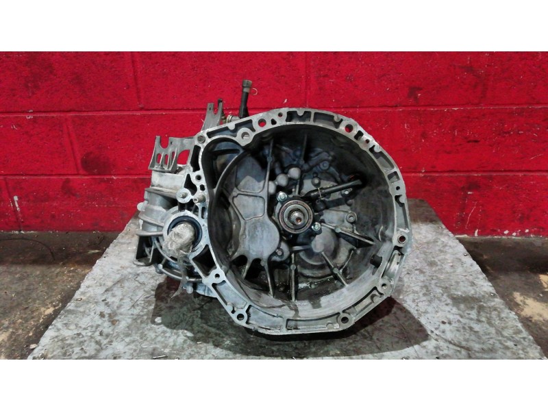 Recambio de caja cambios para renault megane ii sedán (lm0/1_) 1.9 dci referencia OEM IAM ND0001  