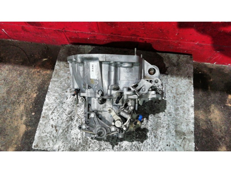 Recambio de caja cambios para renault megane ii sedán (lm0/1_) 1.9 dci referencia OEM IAM ND0001  