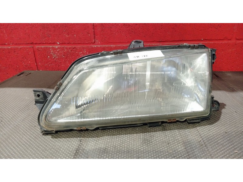 Recambio de faro derecho para peugeot 306 referencia OEM IAM    Recambio de faro derecho para peugeot 306 referencia OEM IAM