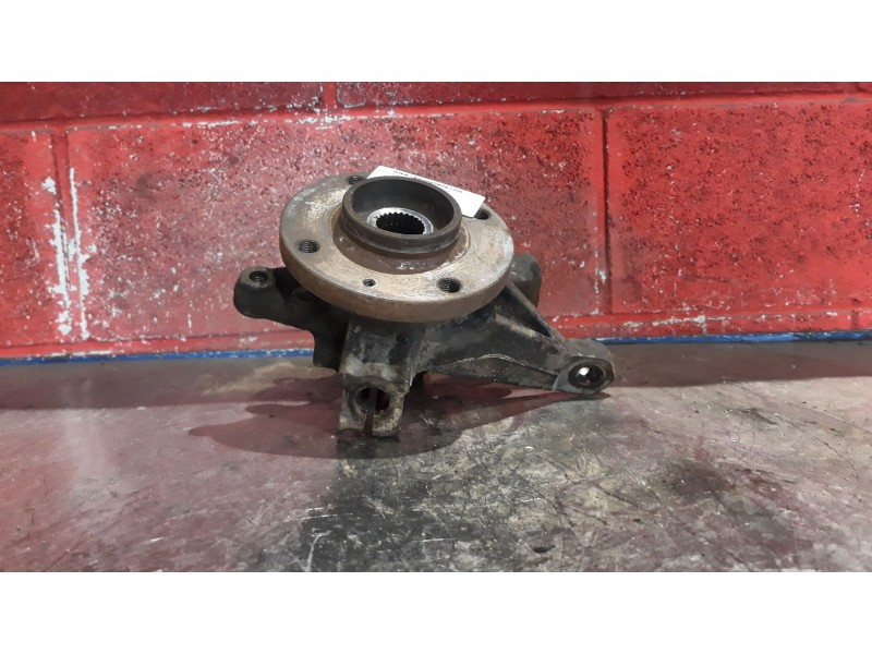 Recambio de mangueta delantera izquierda para citroen xsara 1.6 image referencia OEM IAM   