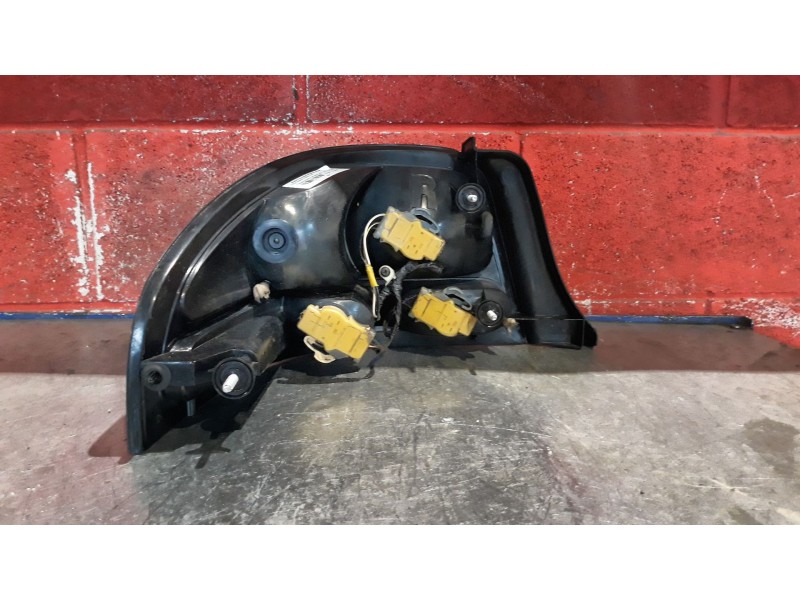 Recambio de piloto trasero derecho para chrysler stratus berlina (ja) 2.0 16v cat | 0.94 - 0.01 2.0 16v cat | 0.94 - 0.01 refere