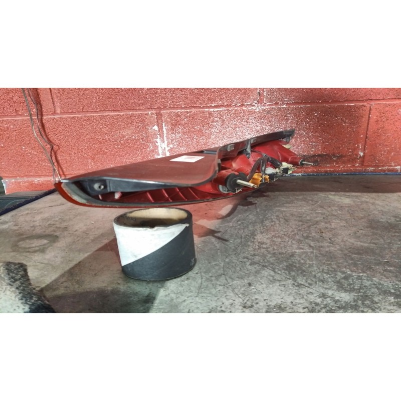 Recambio de piloto trasero derecho para ford mondeo turnier (ge) ghia | 09.00 - 12.02 ghia | 09.00 - 12.02 referencia OEM IAM   