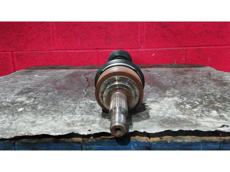 Recambio de transmision delantera izquierda para renault scenic ii 2.0 dci diesel cat referencia OEM IAM   