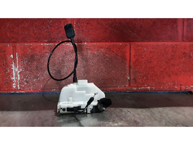 Recambio de cerradura puerta delantera izquierda para renault scenic ii 2.0 dci diesel cat referencia OEM IAM   