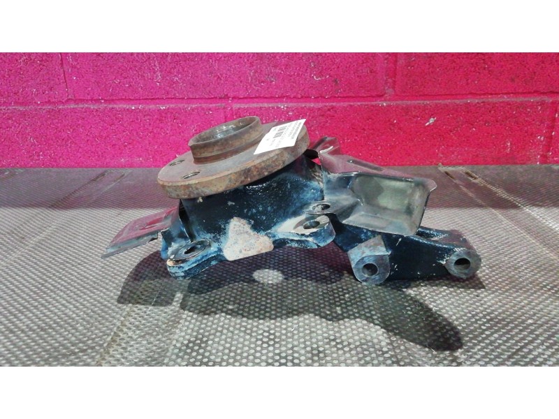 Recambio de mangueta delantera derecha para citroen jumpy 2.0 hdi referencia OEM IAM   