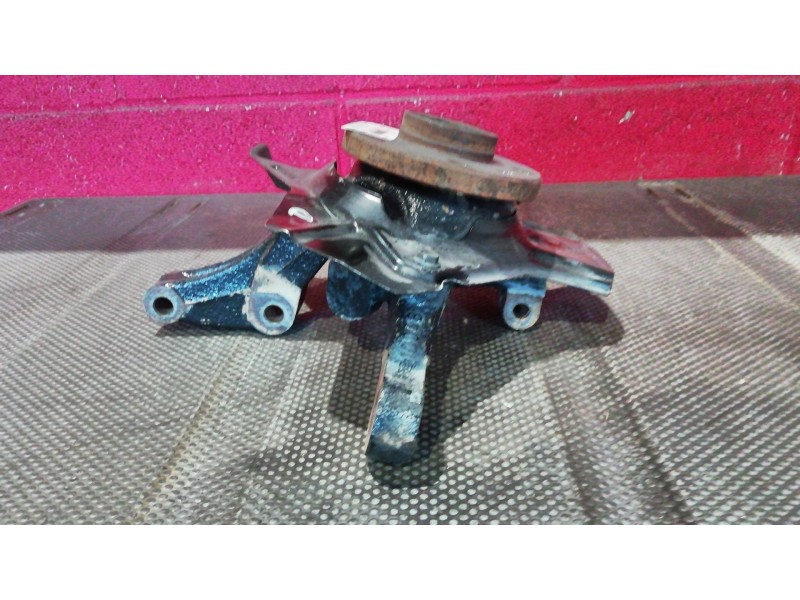 Recambio de mangueta delantera derecha para citroen jumpy 2.0 hdi referencia OEM IAM   