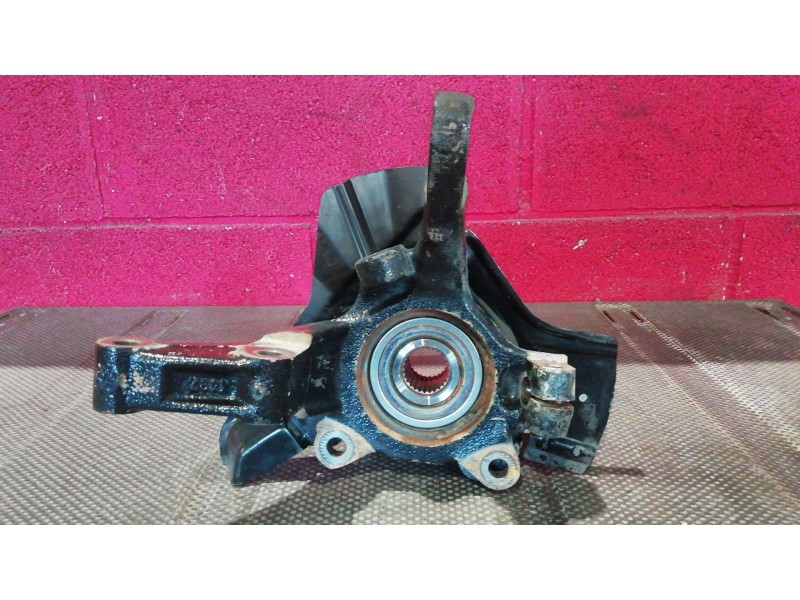 Recambio de mangueta delantera derecha para citroen jumpy 2.0 hdi referencia OEM IAM   