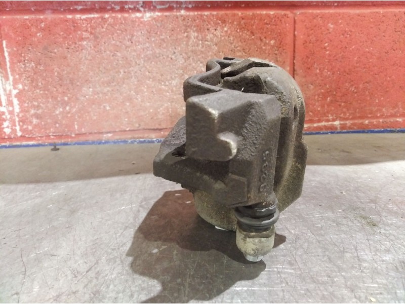 Recambio de pinza freno delantera izquierda para mercedes clase a (w168) 1.4 cat referencia OEM IAM    Recambio de pinza freno delantera izquierda para mercedes clase a (w168) 1.4 cat referencia OEM IAM
