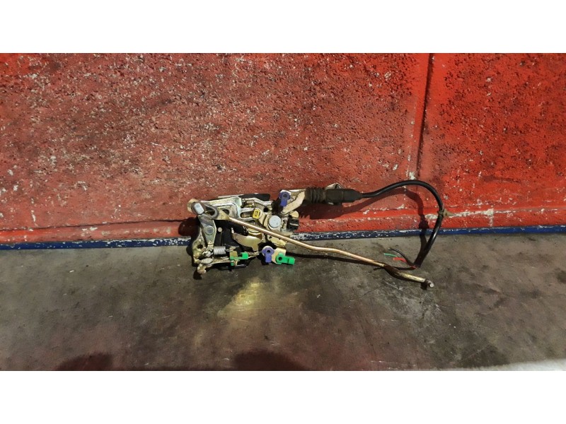 Recambio de cerradura puerta delantera izquierda para opel monterey 3.0 dti limited referencia OEM IAM    Recambio de cerradura puerta delantera izquierda para opel monterey 3.0 dti limited referencia OEM IAM