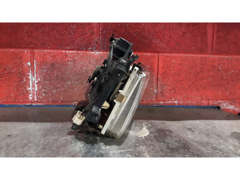 Recambio de faro derecho para opel monterey 3.0 dti limited referencia OEM IAM    Recambio de faro derecho para opel monterey 3.0 dti limited referencia OEM IAM