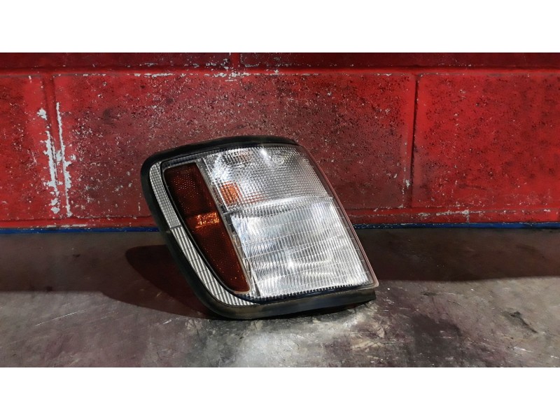 Recambio de piloto delantero derecho para opel monterey 3.0 dti limited referencia OEM IAM    Recambio de piloto delantero derecho para opel monterey 3.0 dti limited referencia OEM IAM