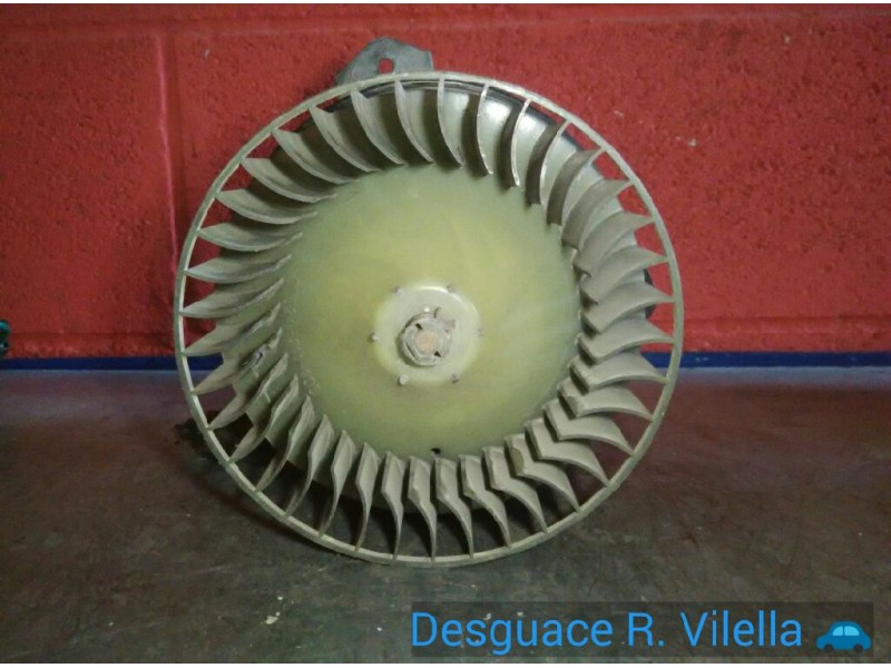 Recambio de motor calefaccion para chrysler voyager (gs) 2.5 td | 10.95 - ... 2.5 td | 10.95 - ... referencia OEM IAM 701113   Recambio de motor calefaccion para chrysler voyager (gs) 2.5 td | 10.95 - ... 2.5 td | 10.95 - ... referencia OEM IAM 701113