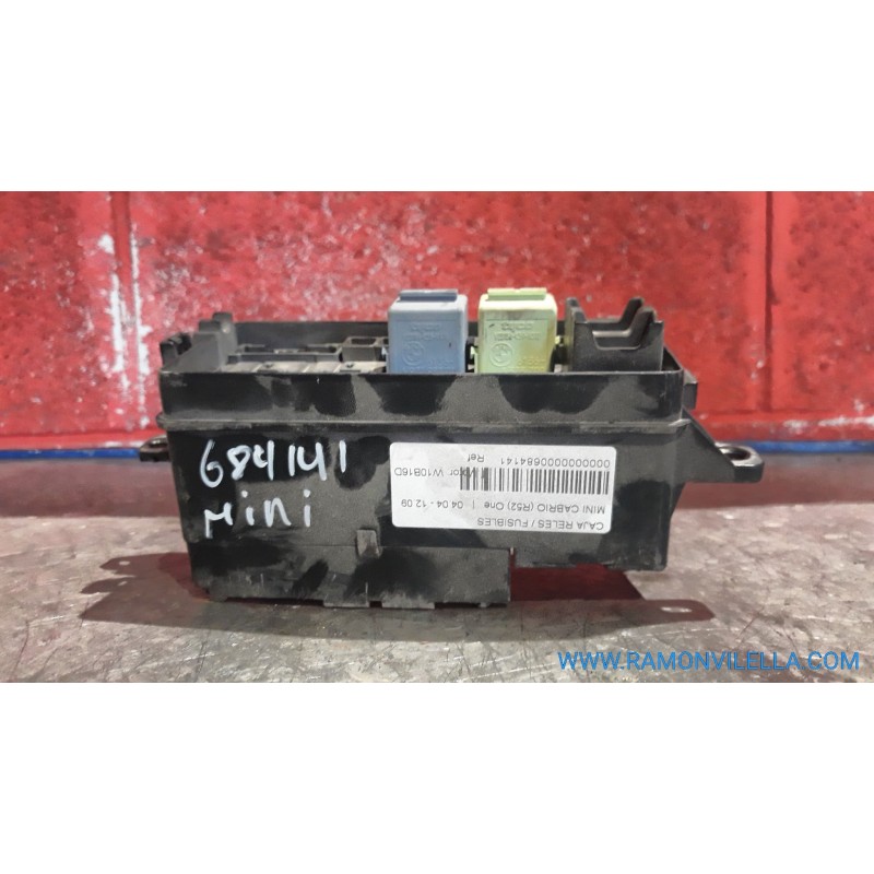 Recambio de caja reles / fusibles para mini cabrio (r52) one | 04.04 - 12.09 one | 04.04 - 12.09 referencia OEM IAM   