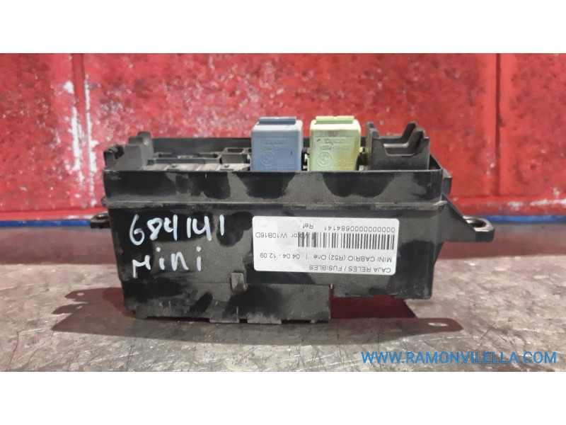 Recambio de caja reles / fusibles para mini cabrio (r52) one | 04.04 - 12.09 one | 04.04 - 12.09 referencia OEM IAM   
