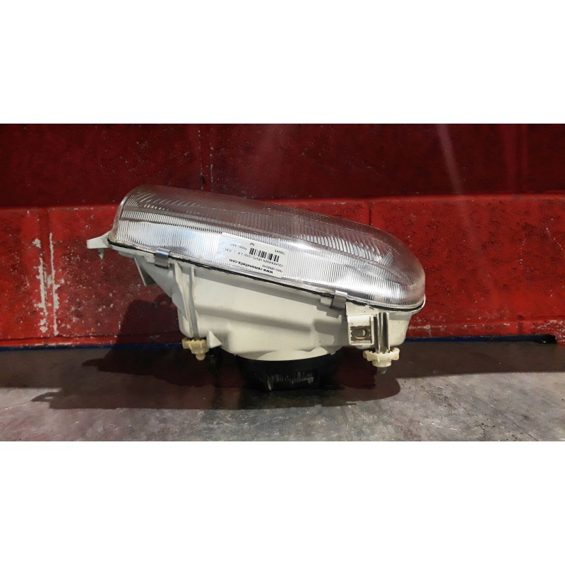 Recambio de faro derecho para volkswagen vento (1h2) 1.8 | 0.91 - ... 1.8 | 0.91 - ... referencia OEM IAM   