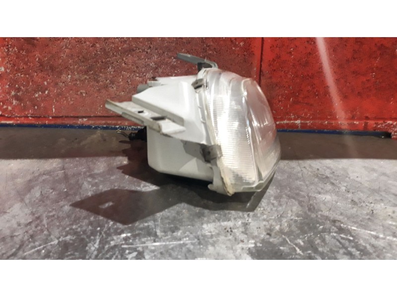 Recambio de faro izquierdo para fiat punto berl. (176) 55 s referencia OEM IAM   