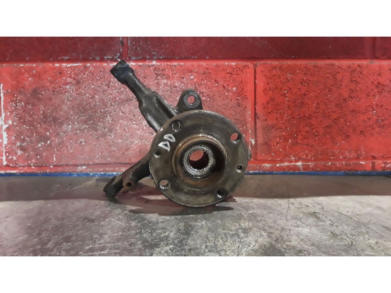 Recambio de mangueta delantera derecha para fiat punto berl. (176) 55 s referencia OEM IAM   