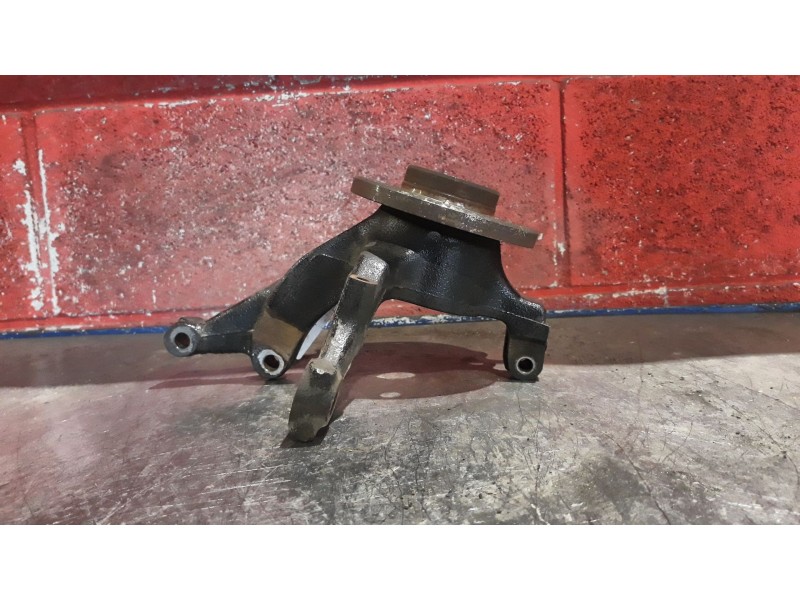 Recambio de mangueta delantera derecha para fiat punto berl. (176) 55 s referencia OEM IAM   