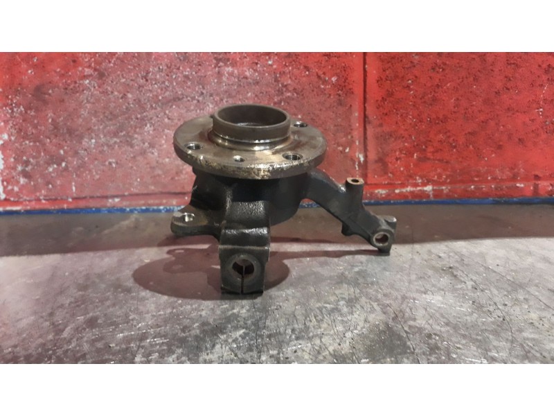 Recambio de mangueta delantera izquierda para fiat punto berl. (176) 55 s referencia OEM IAM   