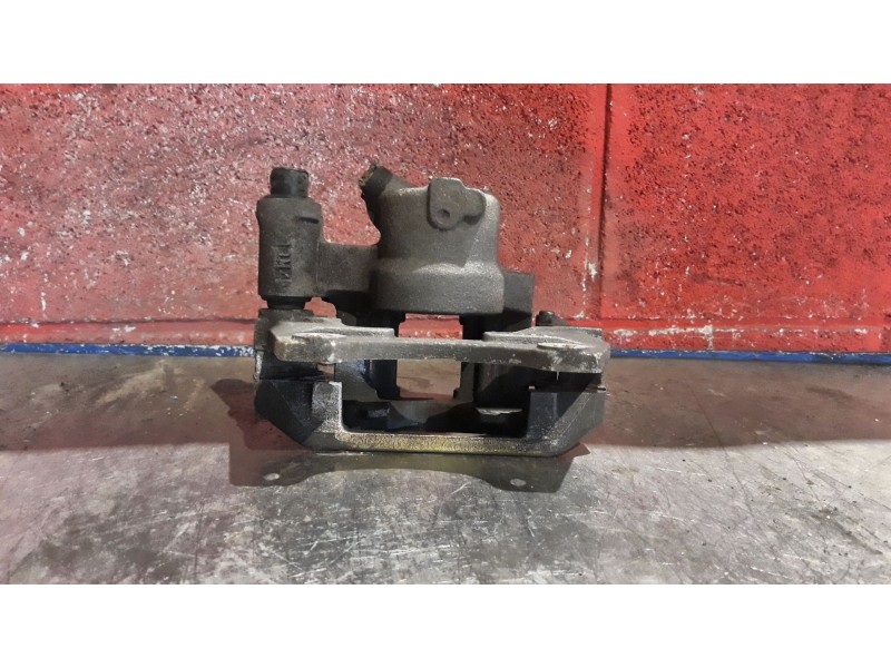 Recambio de pinza freno delantera derecha para fiat punto berl. (176) 55 s referencia OEM IAM   