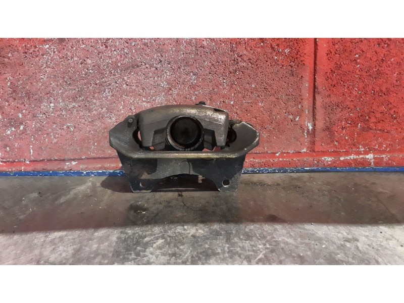 Recambio de pinza freno delantera derecha para fiat punto berl. (176) 55 s referencia OEM IAM   