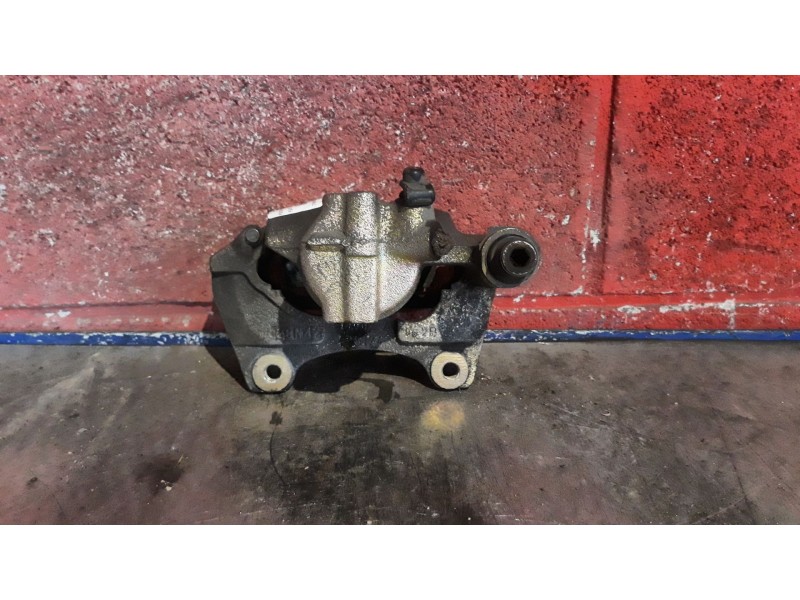 Recambio de pinza freno delantera izquierda para fiat punto berl. (176) 55 s referencia OEM IAM   