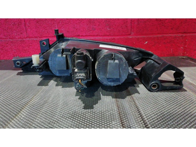 Recambio de faro derecho para lancia y10 y10 1.0 fila referencia OEM IAM   