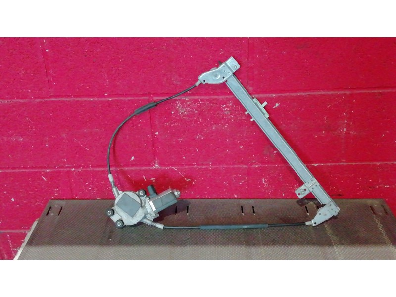 Recambio de elevalunas delantero izquierdo para lancia y10 y10 1.0 fila referencia OEM IAM    Recambio de elevalunas delantero izquierdo para lancia y10 y10 1.0 fila referencia OEM IAM