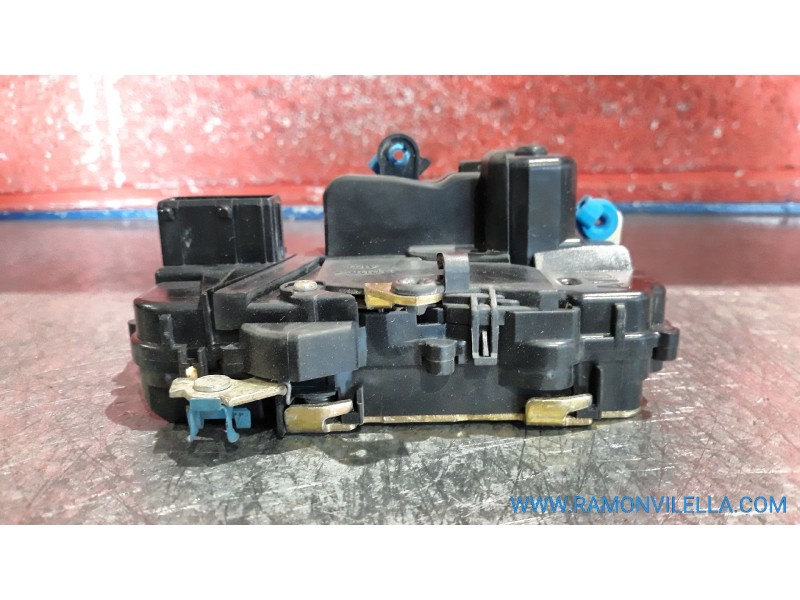 Recambio de cerra. puer. delantero derecha para peugeot partner (s1) break | 07.96 - ... break | 07.96 - ... referencia OEM IAM 