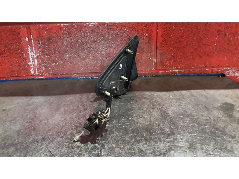 Recambio de retrovisor derecho para volkswagen golf 1.9 tdi conceptline referencia OEM IAM MANUAL   Recambio de retrovisor derecho para volkswagen golf 1.9 tdi conceptline referencia OEM IAM MANUAL