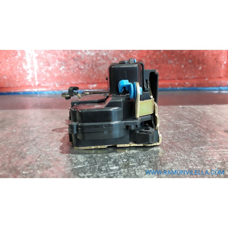 Recambio de cerra. puer. delantero derecha para peugeot partner (s1) break | 07.96 - ... break | 07.96 - ... referencia OEM IAM 